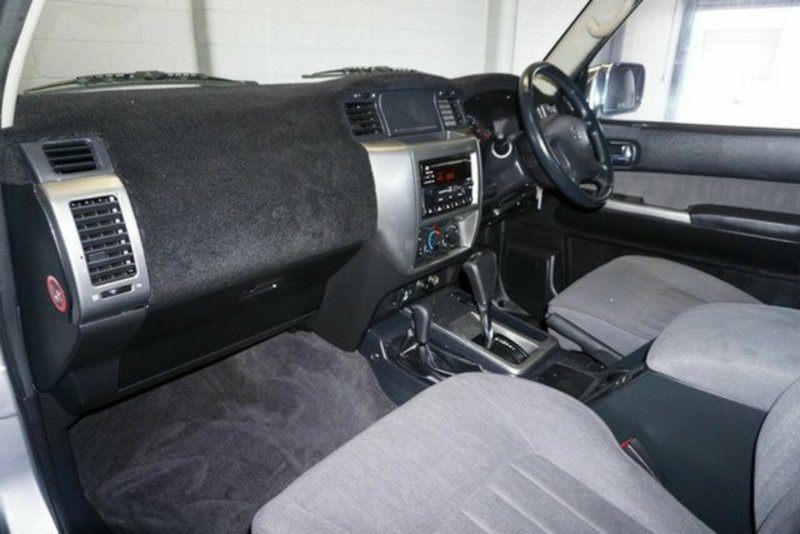 2008 NISSAN PATROL ST (4x4) GU VI