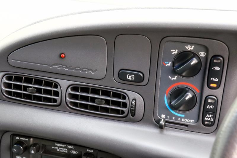 1996 FORD FALCON GLi EF II
