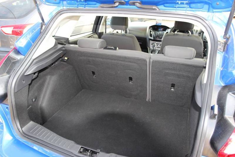 2013 FORD FOCUS AMBIENTE LW MK2 UPGRADE