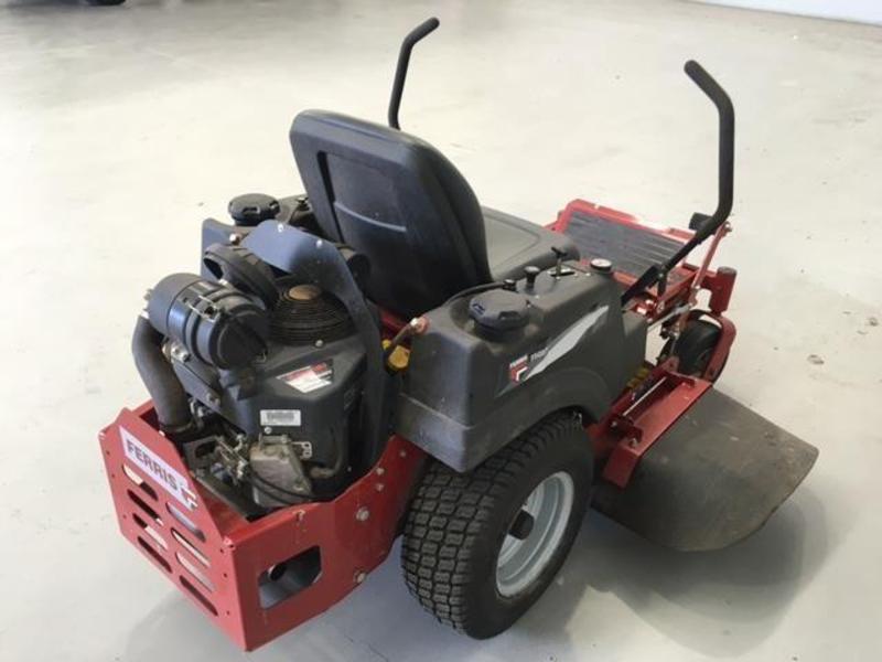 FERRIS F50XT ZERO TURN MOWER