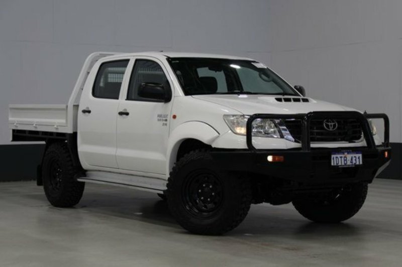 2011 TOYOTA HILUX SR (4x4) KUN26R MY12