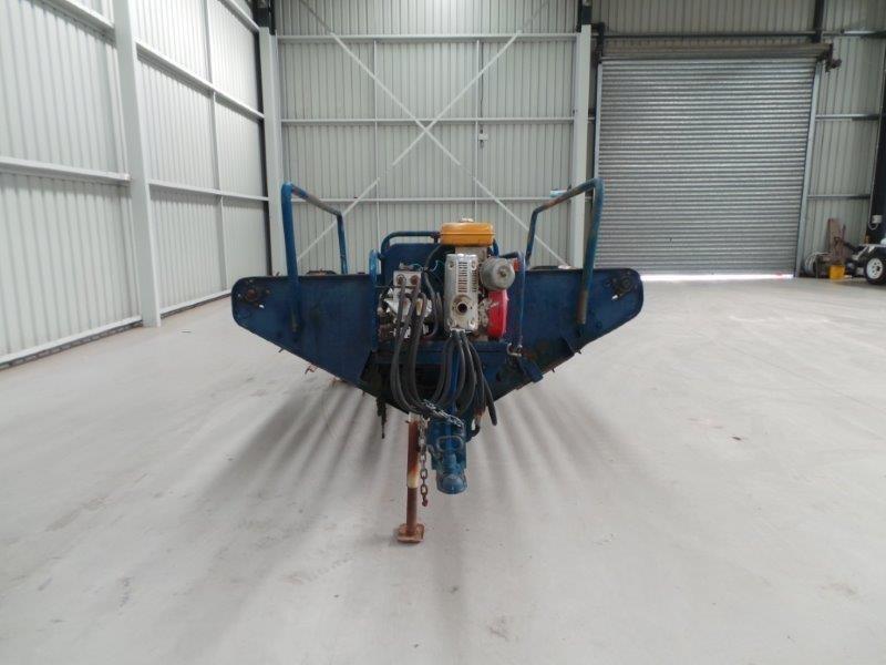 WORKMATE TOWABLE FEEDER