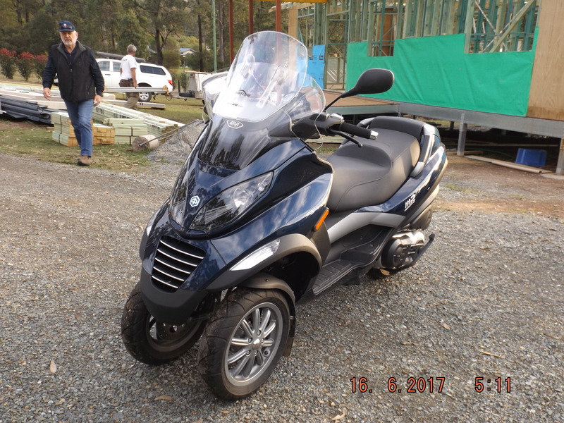 2008 PIAGGIO 400CC MP3 400