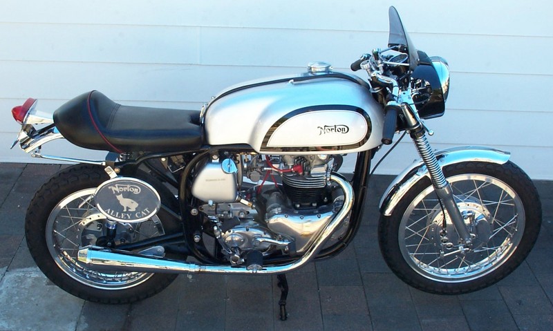 1953 NORTON 500 CAFE RACER 