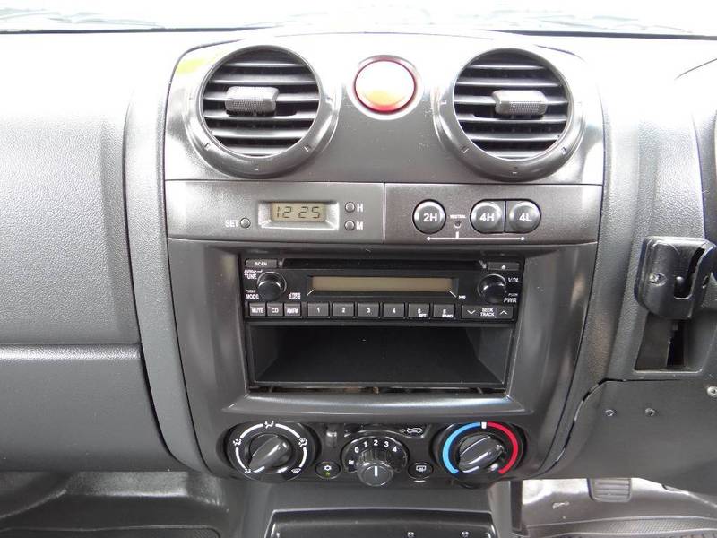 2011 ISUZU D-MAX SX (4x4) TF MY10