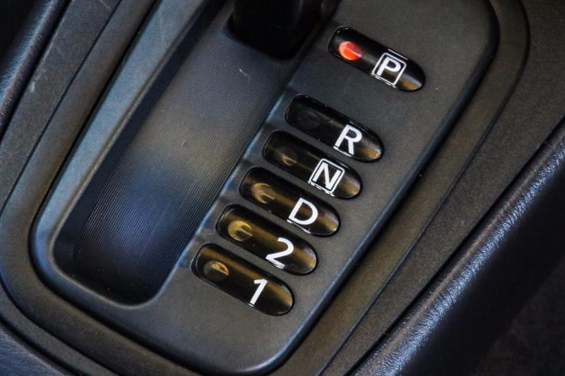 2004 NISSAN PULSAR N16