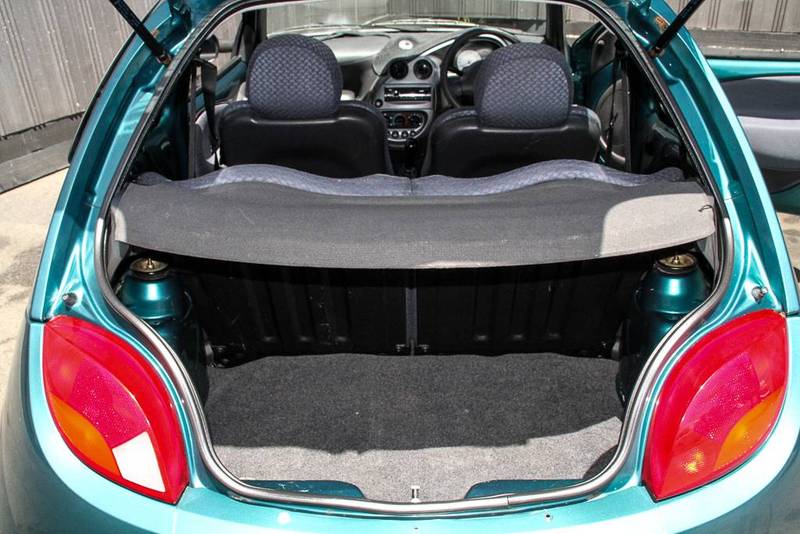 2001 FORD KA 2 COLLECTION