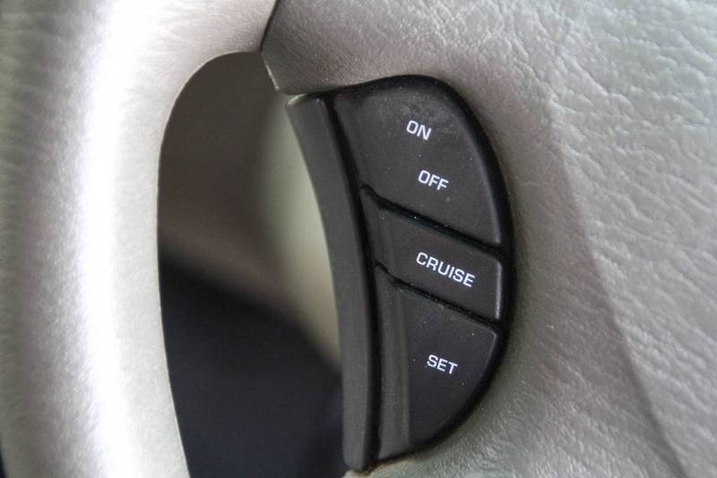 2005 CHRYSLER VOYAGER SE RG 05 UPGRADE