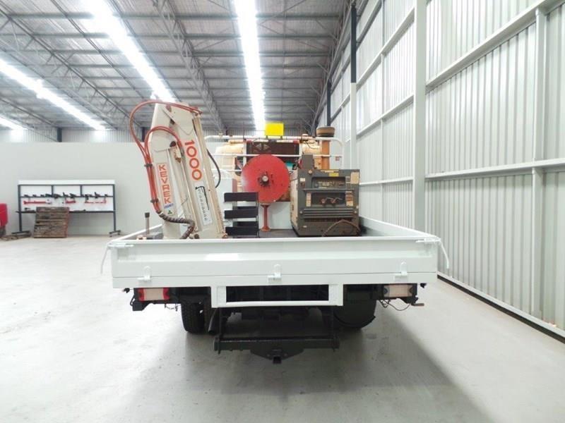 2011 ISUZU NPS300 4X4 SERVICE TRAY TRUCK