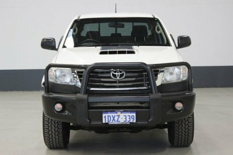 2012 TOYOTA HILUX SR (4x4) KUN26R MY12