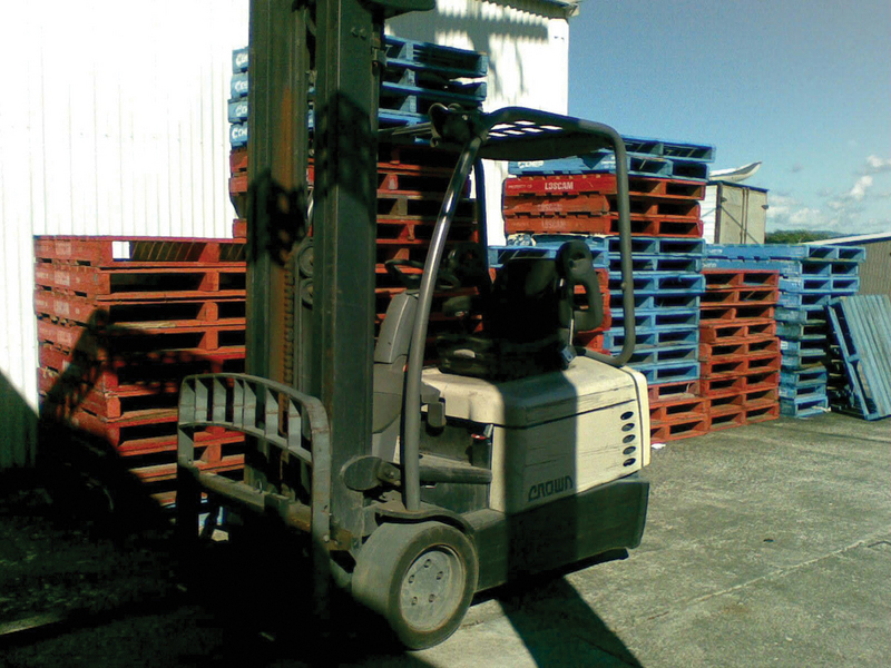 2009 CROWN FORKLIFT SC4500