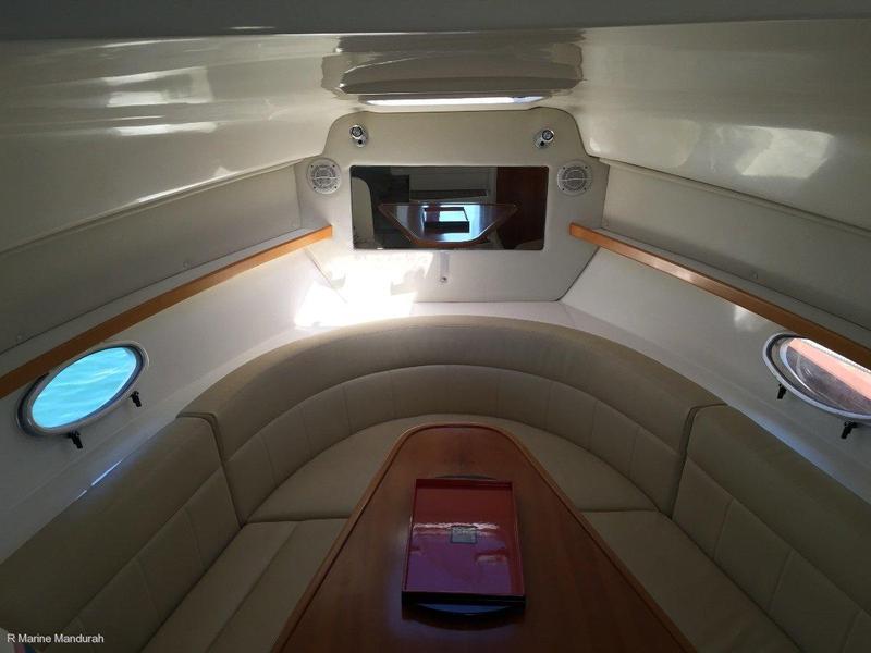 Sunrunner 3100 Sports Cruiser. NOT a RIVIERA But still Quality!! $89990