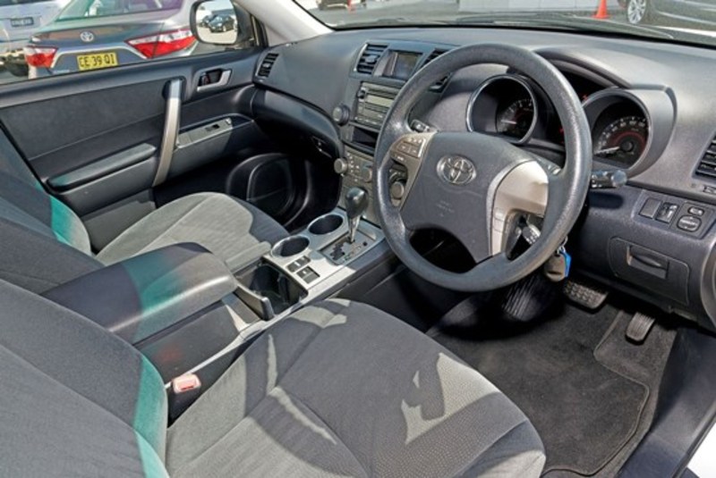 2009 TOYOTA KLUGER KX-R GSU40R