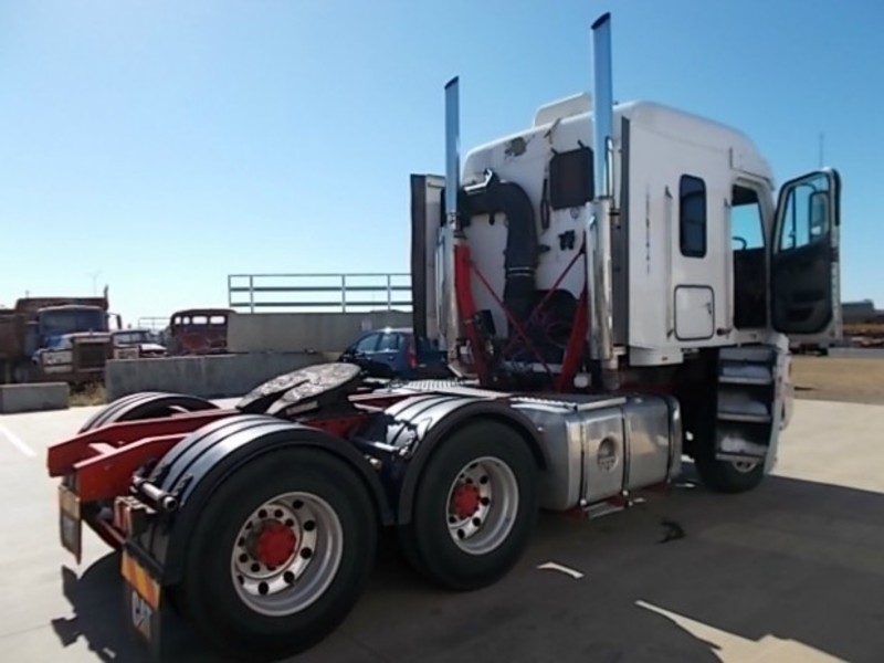 2006 FREIGHTLINER ARGOSY Argosy Truck