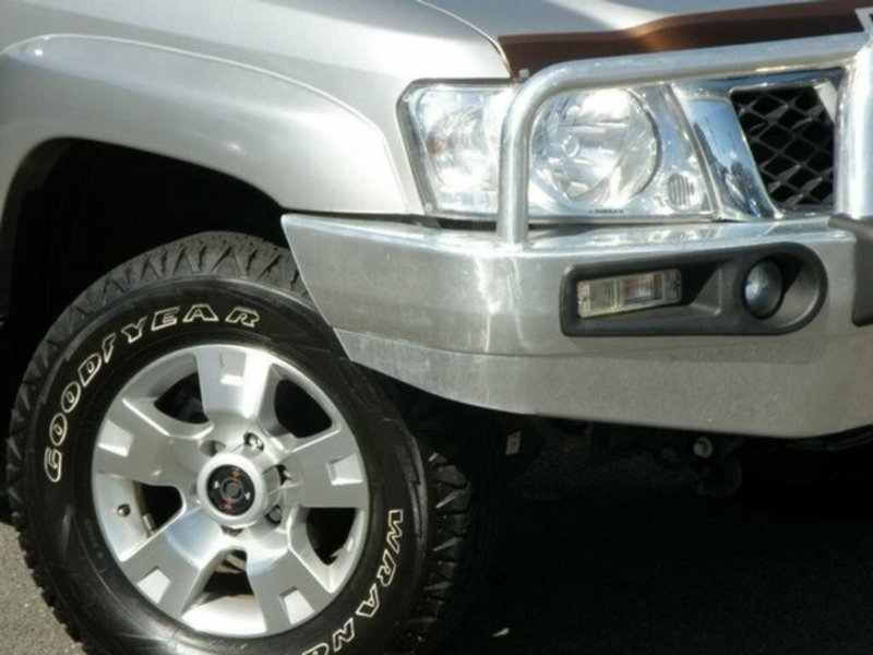 2011 NISSAN PATROL ST (4x4) GU VII