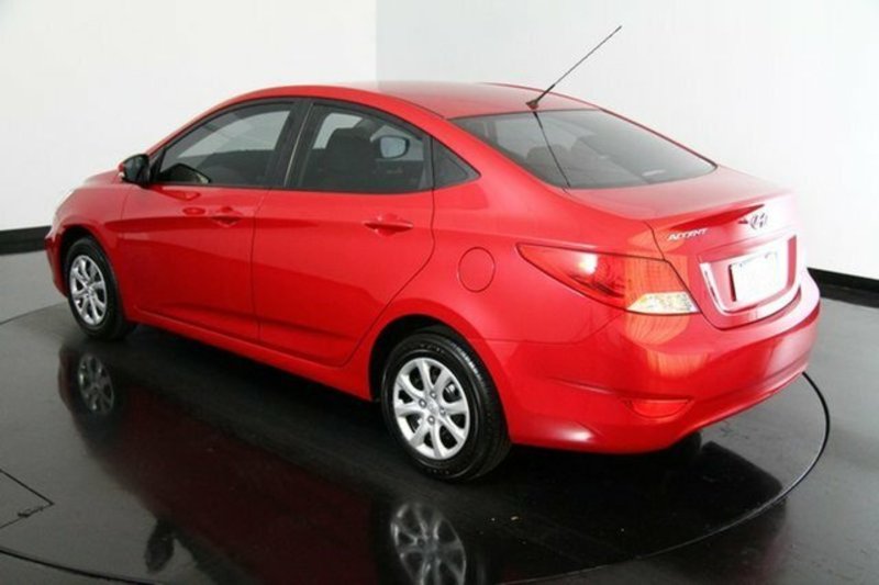 2014 HYUNDAI ACCENT ACTIVE RB2