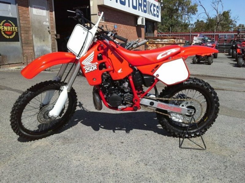 1989 HONDA 250CC CR250R