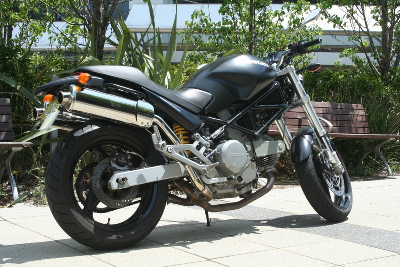 2005 DUCATI MONSTER DARK 620 i.e. MY05