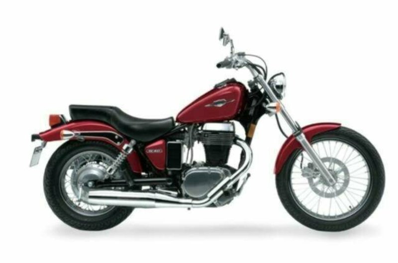2015 SUZUKI BOULEVARD S40 (LS650) ROAD