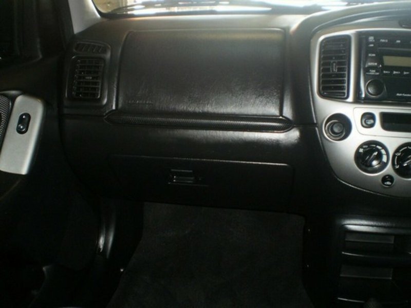 2003 MAZDA TRIBUTE CLASSIC