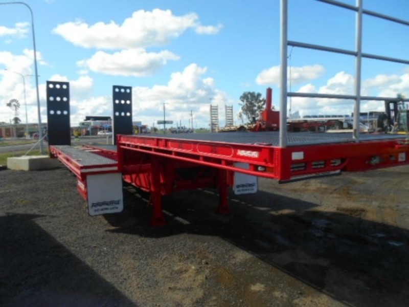 Freightmaster Drop Deck Semi Trailer
