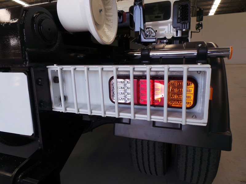 2016 HINO FD 1124-500 Series FD 1124-500 Series Truck