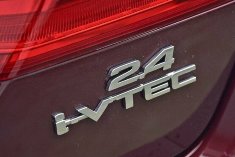 2014 HONDA ACCORD VTi-S 60
