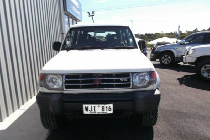 1999 MITSUBISHI PAJERO GLX ESCAPE (4x4) NL