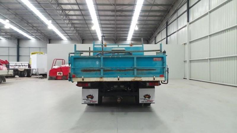 2006 FUSO CANTER