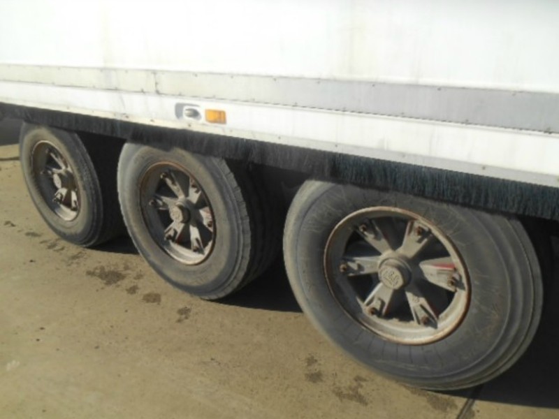 1986 FTE Refrigerated Van Semi Trailer