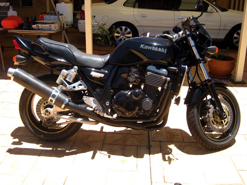 1999 KAWASAKI 1100CC ZRX1100