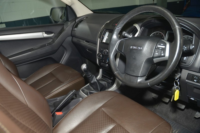 2013 ISUZU D-MAX LS-TERRAIN (No Series)