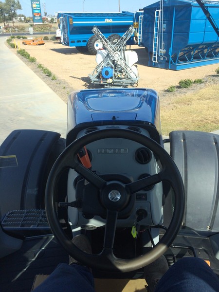 NEW HOLLAND T8.360 Tractor