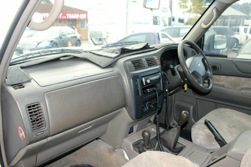 2006 NISSAN PATROL ST (4x4) GU