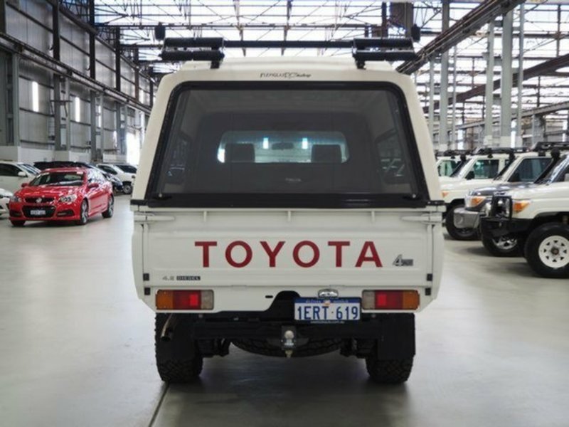 2011 TOYOTA LANDCRUISER GXL (4x4) VDJ79R 09 UPGRADE