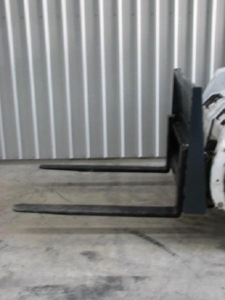 2016 WORKMATE SKID STEER PALLET FORKS ATTACHMENT