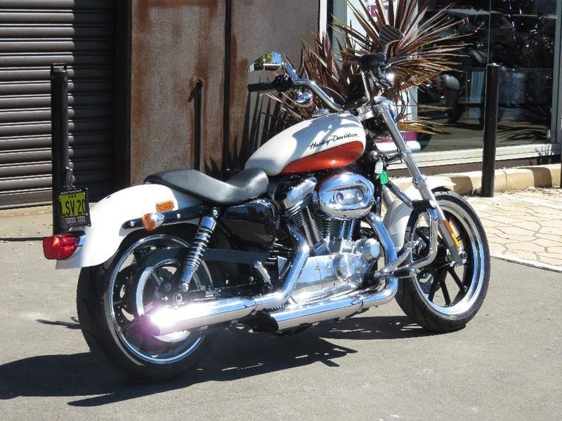 2011 HARLEY-DAVIDSON SUPERLOW 883 (XL883L)