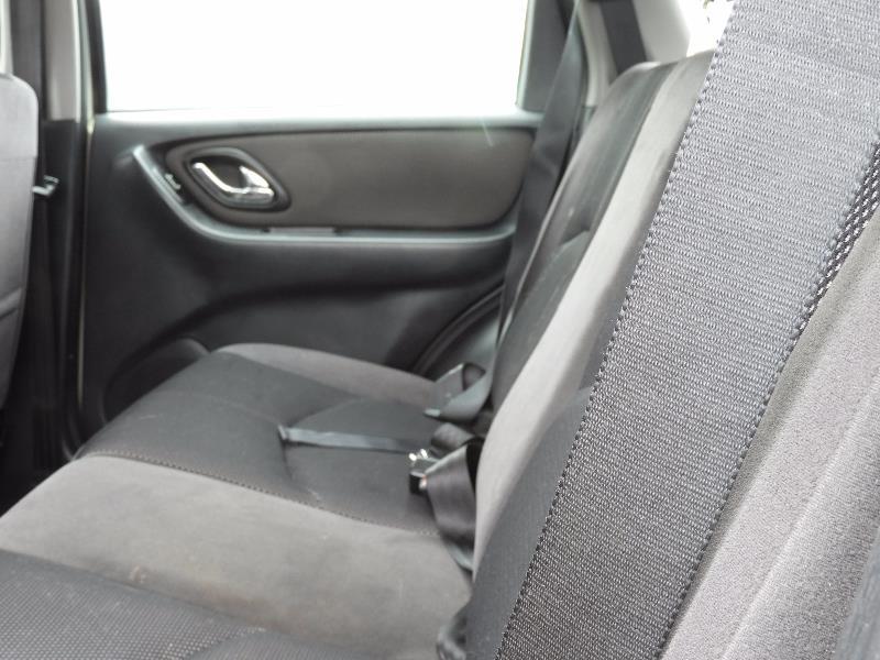 2003 MAZDA TRIBUTE CLASSIC