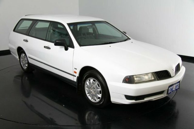 2001 MITSUBISHI MAGNA EXECUTIVE TJ