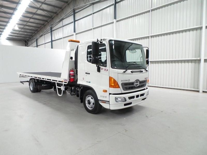 2017 HINO 500 SERIES - FD 1124 X-LONG