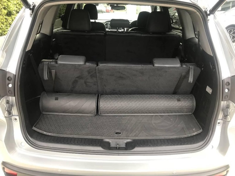 2016 TOYOTA KLUGER GRANDE GSU55R