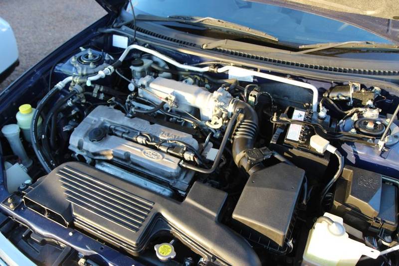 2001 FORD LASER LXi KQ