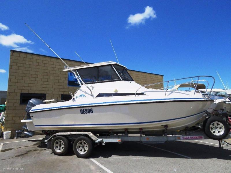 Nova 233 SPORTSCRUISER GREAT DECK, SUPER SOFT VDRY RIDE