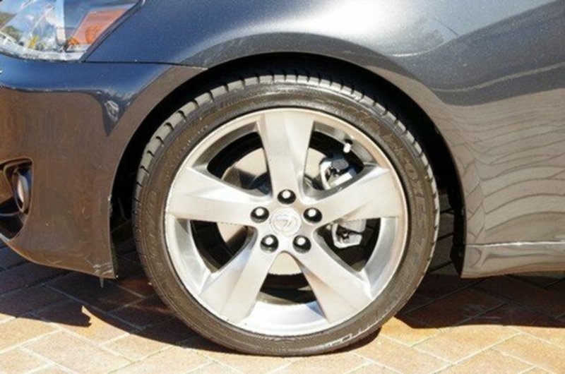 2010 LEXUS IS250 SPORTS LUXURY GSE20R