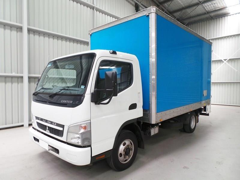2010 FUSO CANTER PANTECH