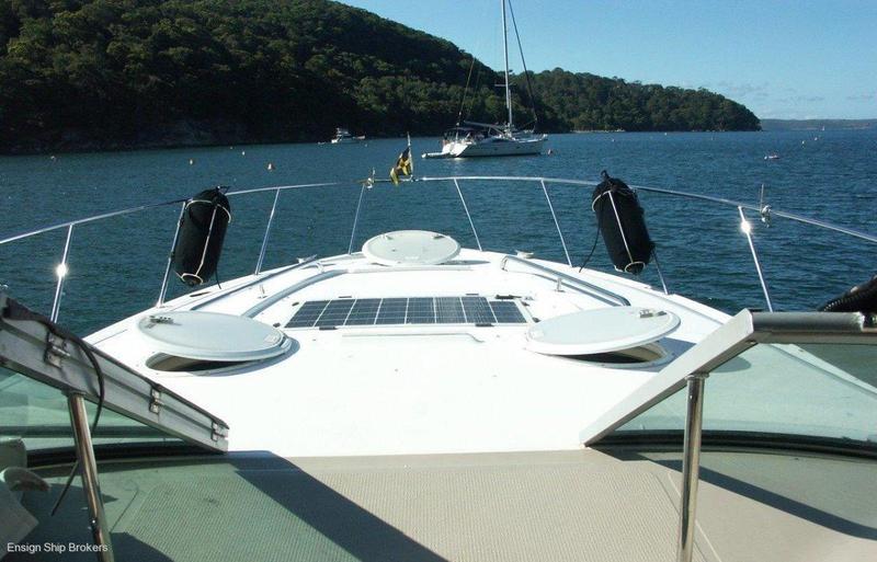 Riviera M370