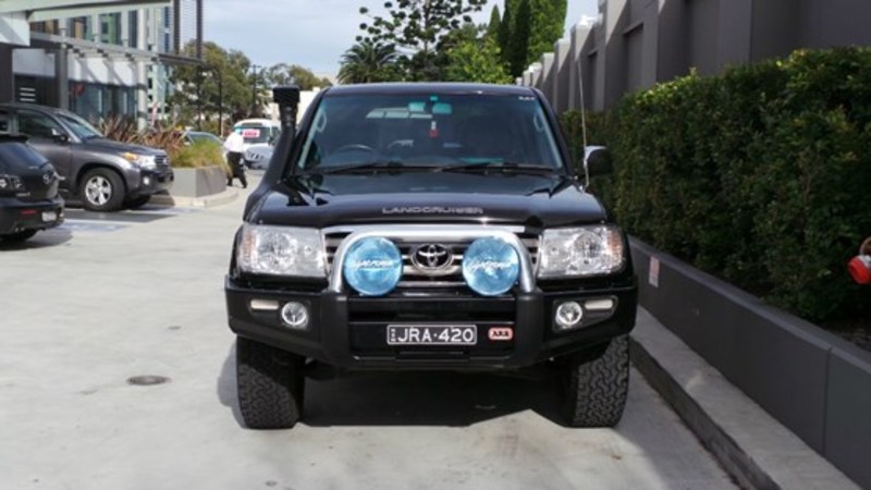 2006 TOYOTA LANDCRUISER SAHARA HDJ100R