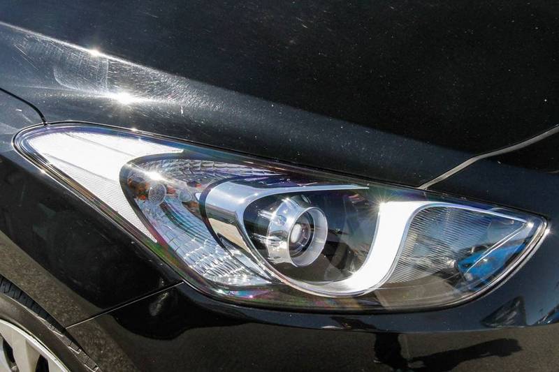 15 HYUNDAI i30 GD3 SERIES II MY16 ACTIVE HBK5DR SA 6SP 1.8I