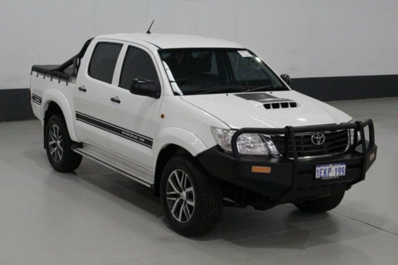 2013 TOYOTA HILUX SR (4x4) KUN26R MY12