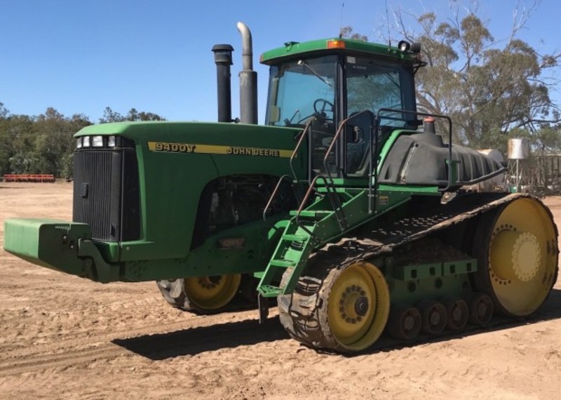 JOHN DEERE 9400T Tractor